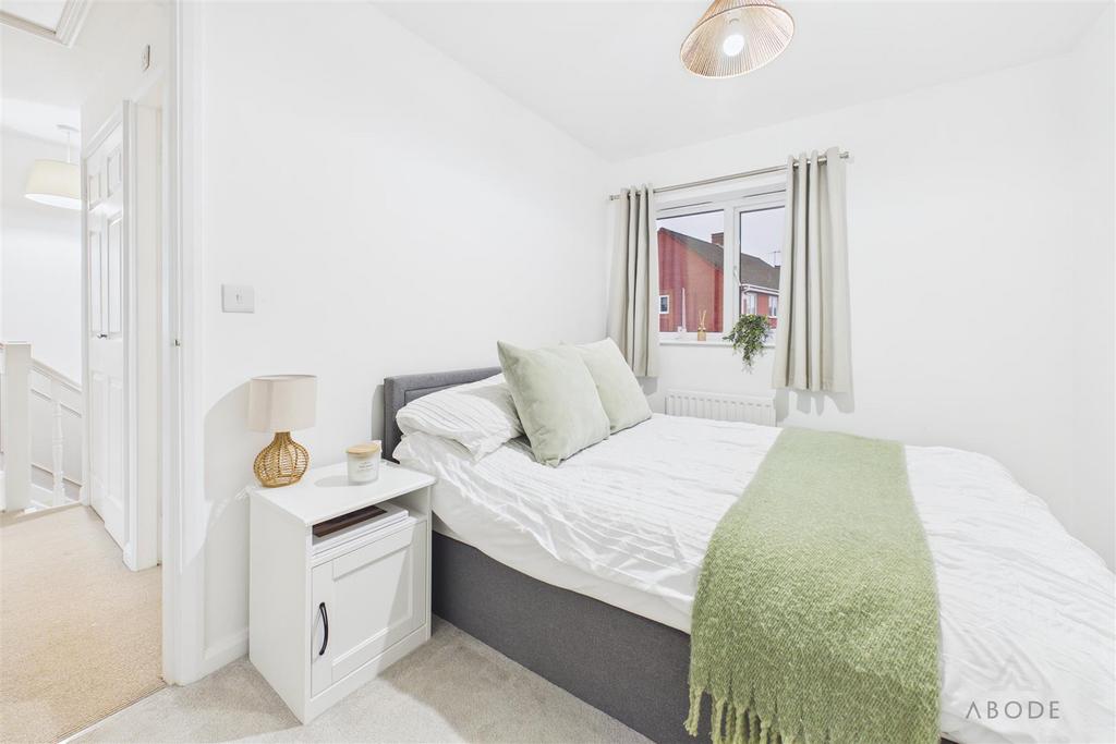 CAM03473 G0-PR0559-STILL007.jpg