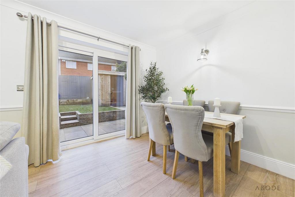 CAM03473 G0-PR0559-STILL021.jpg