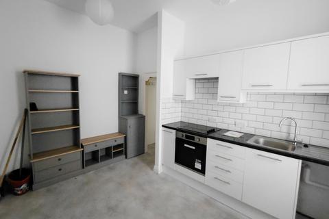 undefined, FIRST FLOOR ONE BEDROOM FLAT, LOCATED CLOSE TO SHOPS, TRANSPORT LINKS AND BEACH AT BOSCOMBE PIER