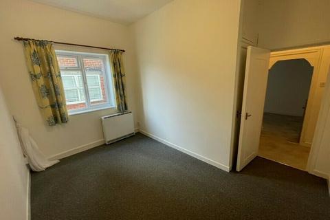 undefined, FIRST FLOOR ONE BEDROOM FLAT, LOCATED CLOSE TO SHOPS, TRANSPORT LINKS AND BEACH AT BOSCOMBE PIER