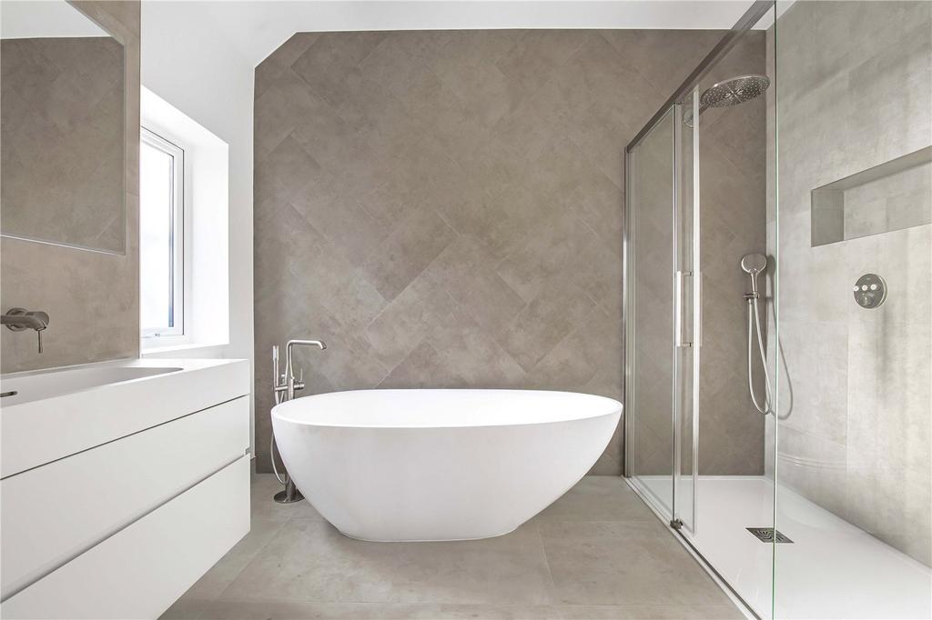 Bedroom One En Suite