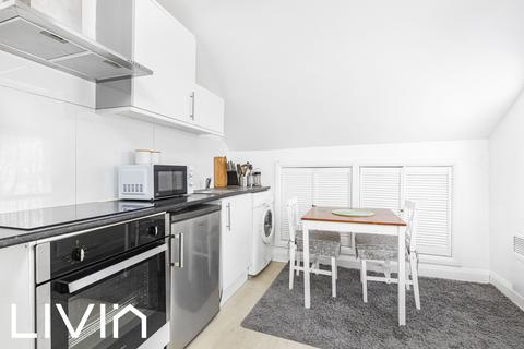 undefined, 27A Whitehorse Road, Croydon CR0