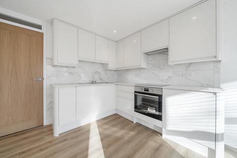 undefined, Hope Close, London, SE12