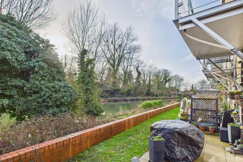 2 bedroom apartment for sale, Cambridge Road, Harlow CM20