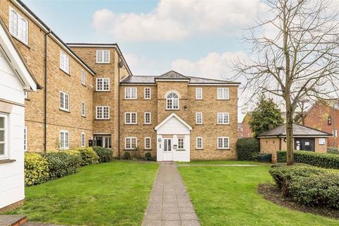 1 bedroom flat to rent, Edith Cavell Way, London SE18