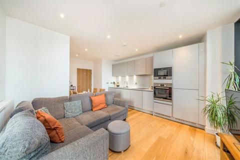 2 bedroom flat for sale, Station Road, London SE13