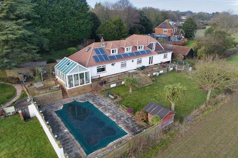 undefined, Dover Road, Ringwould, Deal, Kent, CT14