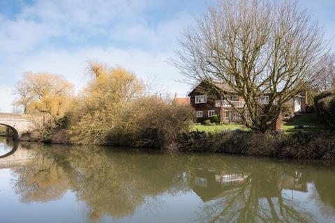 undefined, 77 Vicarage Road, Tring HP23