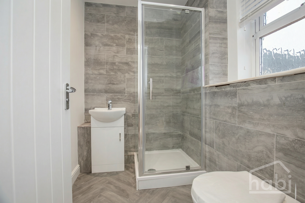Shower Room 2