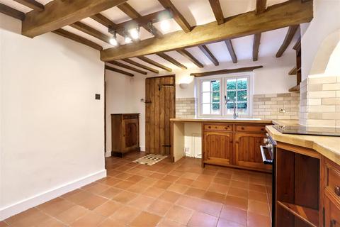 2 bedroom cottage for sale, Main Street, Calverton, Nottingham