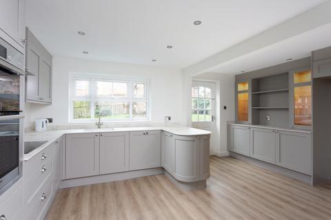 undefined, Tholthorpe, York
