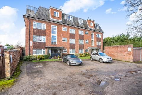 1 bedroom apartment for sale, Thames Side, Staines-upon-Thames, TW18