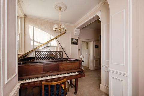 7 bedroom semi-detached house for sale, Hoads Wood Road, Hastings TN34