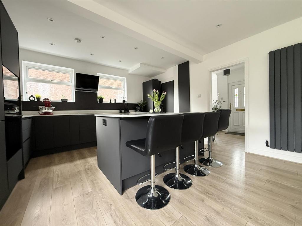 Family Living Kitchen
