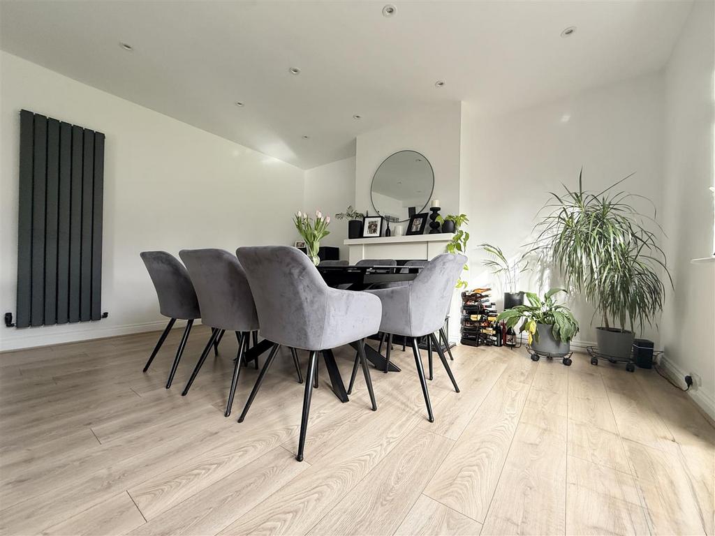 Family Living Kitchen