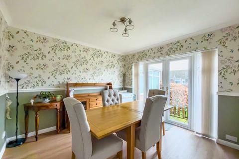 3 bedroom semi-detached house for sale, Brookroyd Lane, Birstall