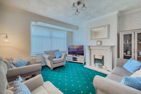 3 bedroom semi-detached house for sale, Brookroyd Lane, Birstall
