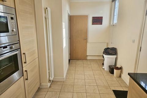 undefined, Chalet Estate, Hammers Lane, Mill Hill, NW7