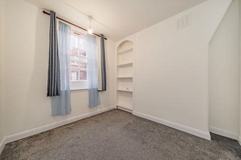 2 bedroom flat to rent, Page Street, London SW1P