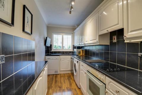 undefined, Lime Avenue, Leigh-on-sea, SS9
