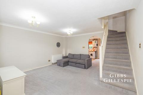 3 bedroom terraced house to rent, Clovelly Close, Pinner, HA5