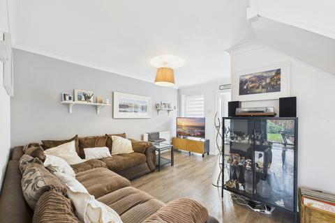 3 bedroom terraced house for sale, Stokenchurch, High Wycombe HP14