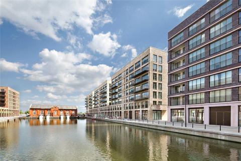 2 bedroom apartment to rent, Rendel Apartments - Luxury Dockside Apartment | E16