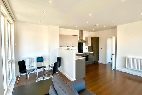 2 bedroom apartment to rent, Rendel Apartments - Luxury Dockside Apartment | E16