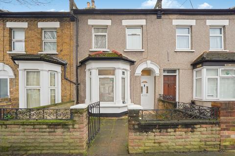 3 bedroom terraced house for sale, Sutherland Road, London