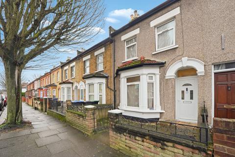 3 bedroom terraced house for sale, Sutherland Road, London