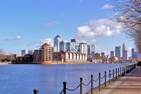 undefined, Ashton Reach, Surrey Quays, SE16