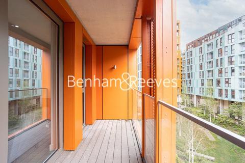 2 bedroom apartment to rent, Cable Walk, London, SE10