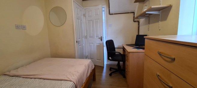 Ringwood-close-ct2-7sq-1040422