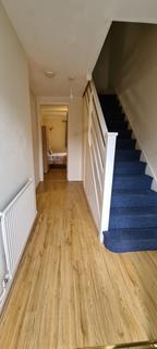 4 bedroom house share to rent, Kemsing Gardens