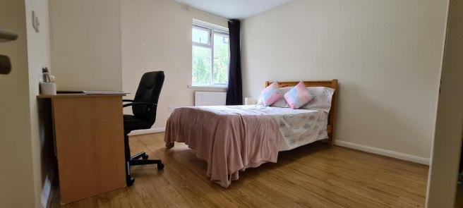 Kemsing-gardens-ct2-7rf-1040506