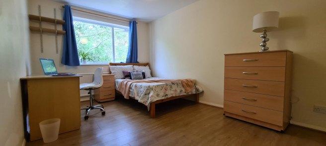 Kilndown-gardens-ct2-7ty-1040552