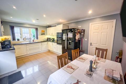 undefined, Greensand Ridge, Maidstone ME17