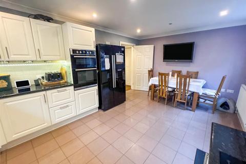 undefined, Greensand Ridge, Maidstone ME17