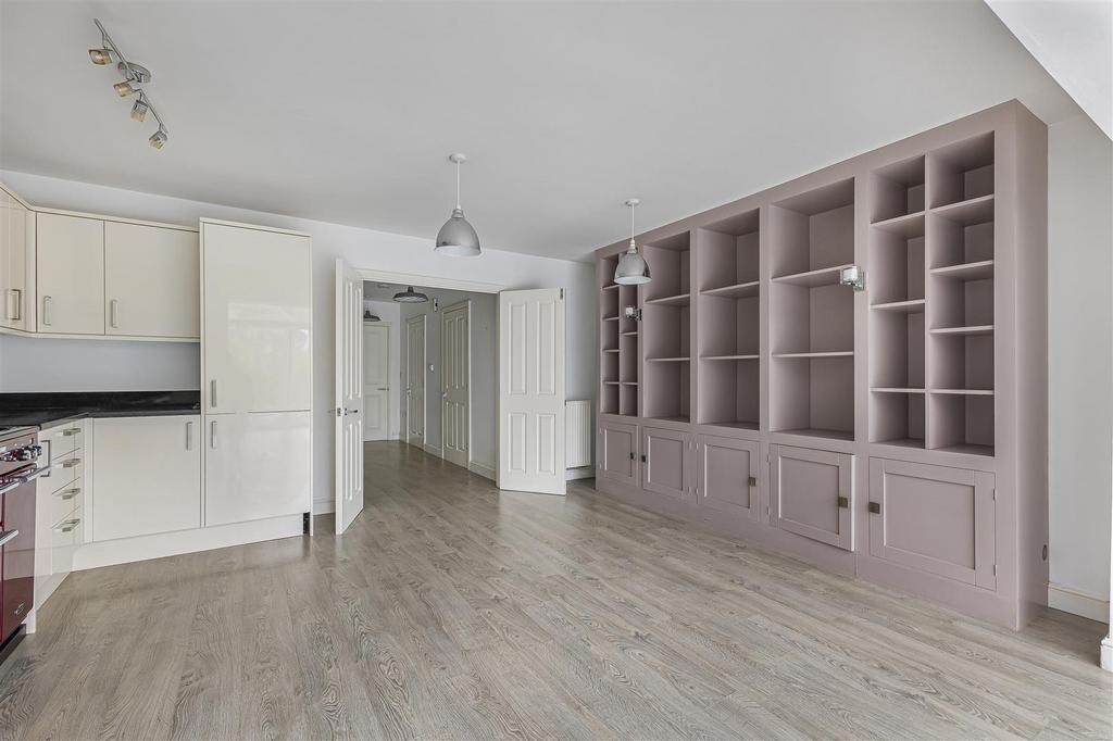 Kitchen / dining room