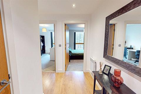 2 bedroom apartment for sale, Vallea Court, Manchester M4