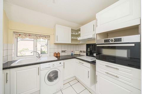 undefined, Chichester Close, Hampton TW12