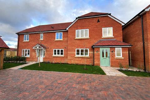 undefined, Warfield, Berkshire