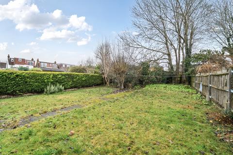 3 bedroom bungalow for sale, Dickinson Avenue, Croxley Green, Rickmansworth