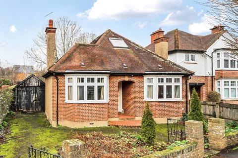 3 bedroom bungalow for sale, Dickinson Avenue, Croxley Green, Rickmansworth