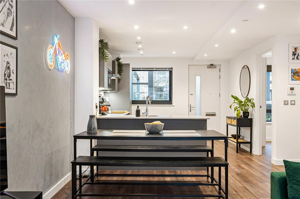 Reception/Kitchen