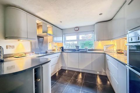 undefined, Park Road West, Southport PR9