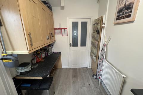 3 bedroom semi-detached house for sale, Shelley Road, Reddish