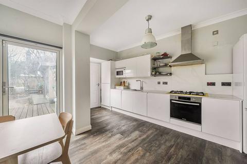 undefined, Harlington Road East, Feltham, TW13