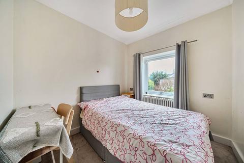 undefined, Harlington Road East, Feltham, TW13