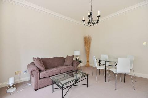 1 bedroom flat to rent, Queens Gate Terrace, South Kensington, London, SW7